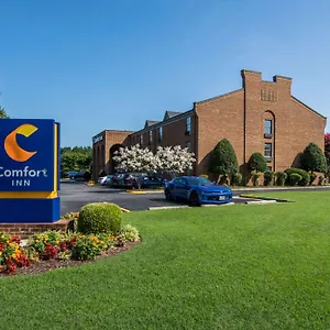 Inn Comfort - Hampton I-64